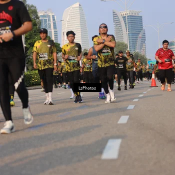 Runner Photo 6917273