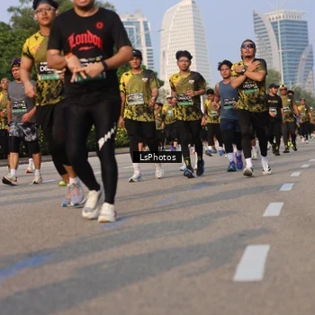 Runner Photo 6917274
