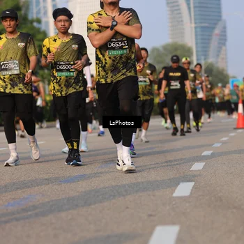 Runner Photo 6917276