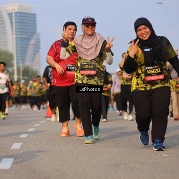 Runner Photo 6917284