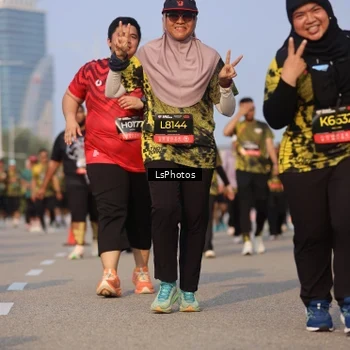 Runner Photo 6917286