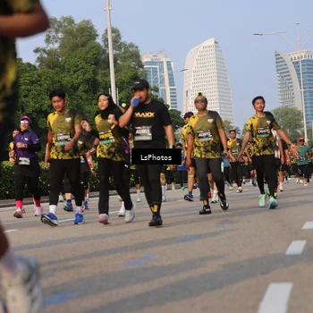 Runner Photo 6917288