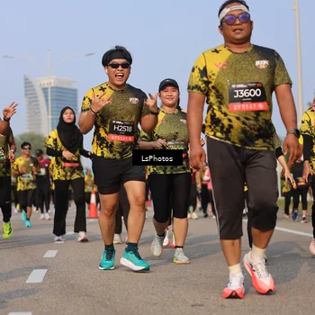 Runner Photo 6917321