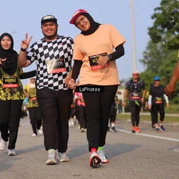 Runner Photo 6917331