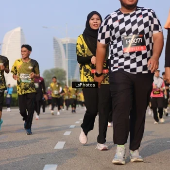 Runner Photo 6917332