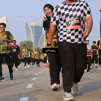 Runner Photo 6917335