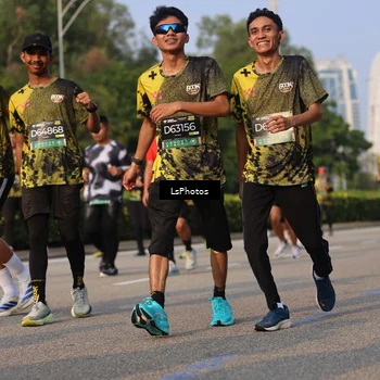 Runner Photo 6917348