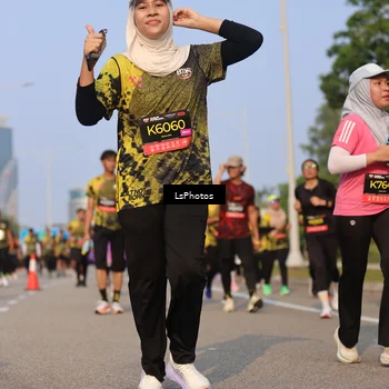 Runner Photo 6917353