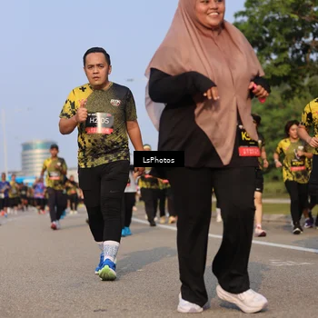 Runner Photo 6917378