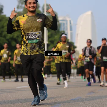 Runner Photo 6917396