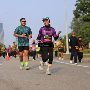 Runner Photo 6917434