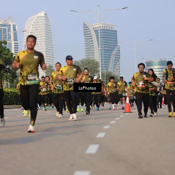 Runner Photo 6917480