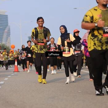 Runner Photo 6917493