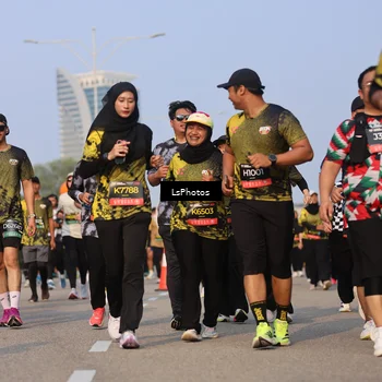Runner Photo 6917510