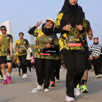 Runner Photo 6917514