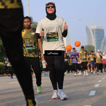Runner Photo 6917529