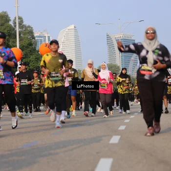 Runner Photo 6917544