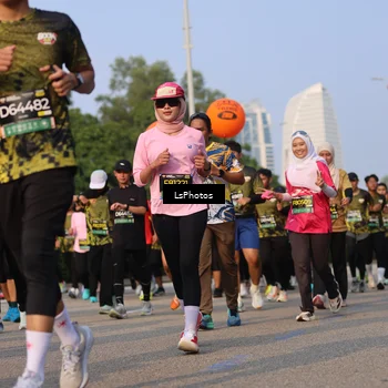 Runner Photo 6917560