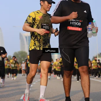 Runner Photo 6917574