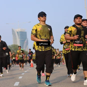 Runner Photo 6917610