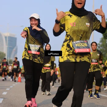Runner Photo 6917618