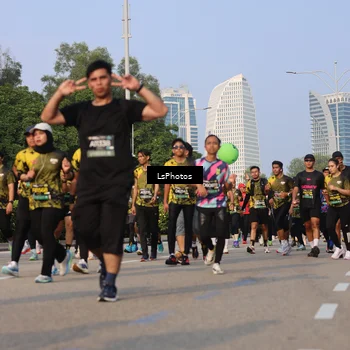 Runner Photo 6917636