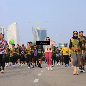 Runner Photo 6917639