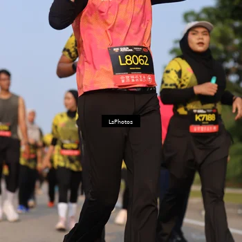 Runner Photo 6917673