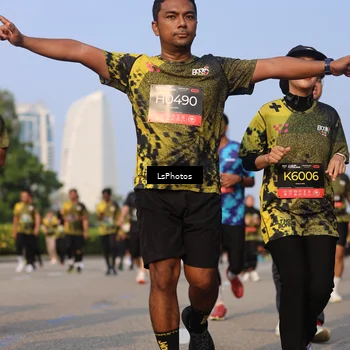 Runner Photo 6917696