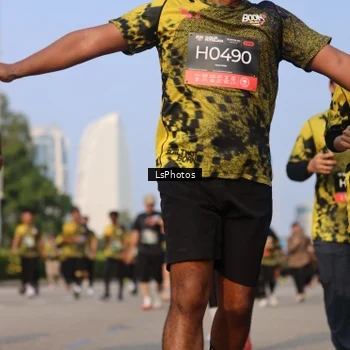 Runner Photo 6917697