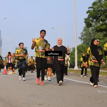Runner Photo 6917742