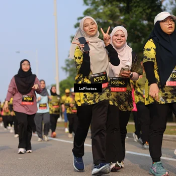 Runner Photo 6917923