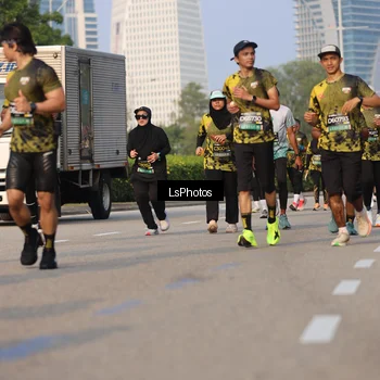 Runner Photo 6918364