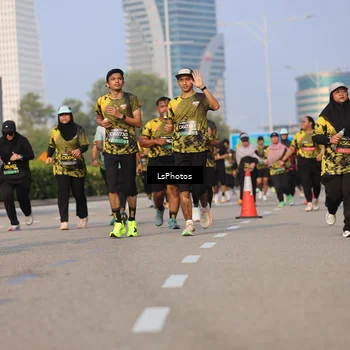Runner Photo 6918366