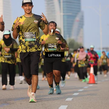 Runner Photo 6918370