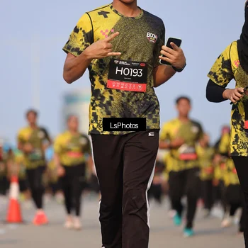 Runner Photo 6918377