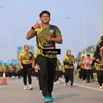 Runner Photo 6918387
