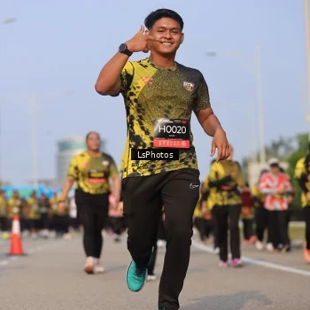 Runner Photo 6918391
