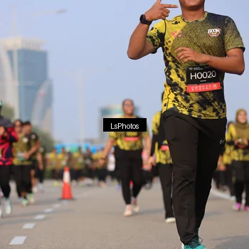 Runner Photo 6918393