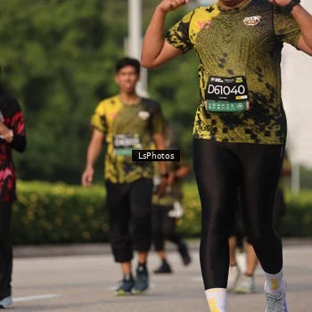Runner Photo 6918431