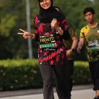 Runner Photo 6918432