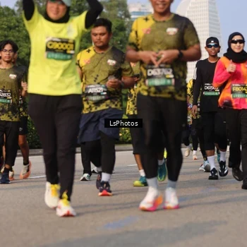 Runner Photo 6918453