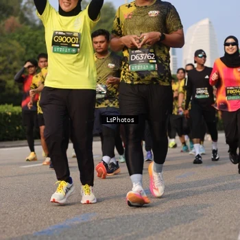 Runner Photo 6918455