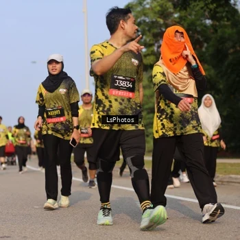 Runner Photo 6918476