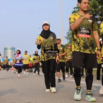 Runner Photo 6918477