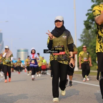 Runner Photo 6918482