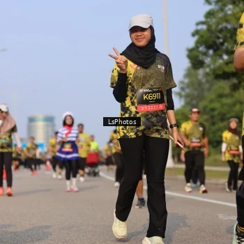 Runner Photo 6918483