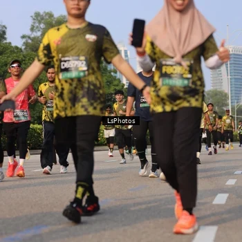 Runner Photo 6918493