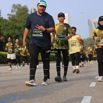 Runner Photo 6918505