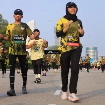 Runner Photo 6918509